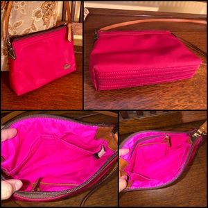 ✂️$$✂️Authentic Dooney & Bourke Nylon Crossbody